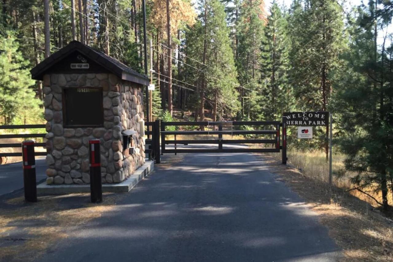 Beautiful Cabingated Parkpinecrest & Dodge Ridge Villa Long Barn Exteriör bild